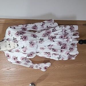 NWT floral tiered chiffon ruffle dress with trumpet sleeves